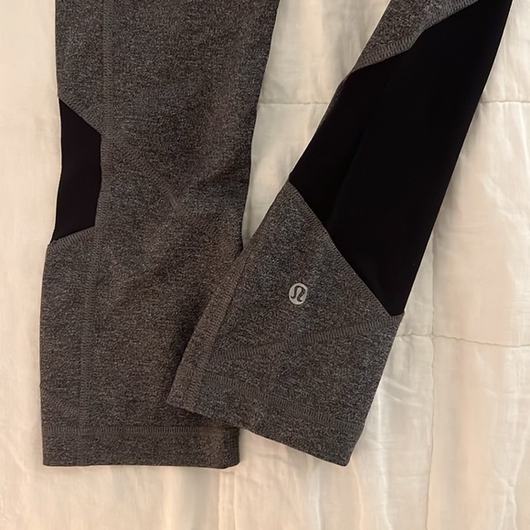Lululemon leggings - Picture 3 of 5